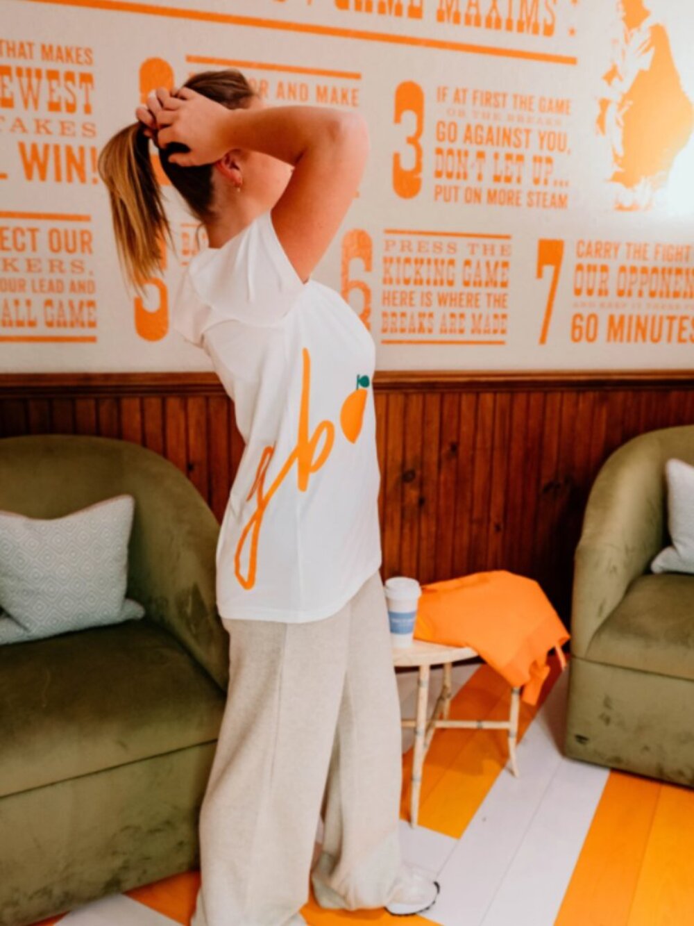 NEW University of Tennessee Volunteers GBO Go Big Orange Wrapped Tee White Small